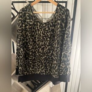 NWT PINK Victoria's Secret Camouflage Off the shoulder Long Sleeve Top